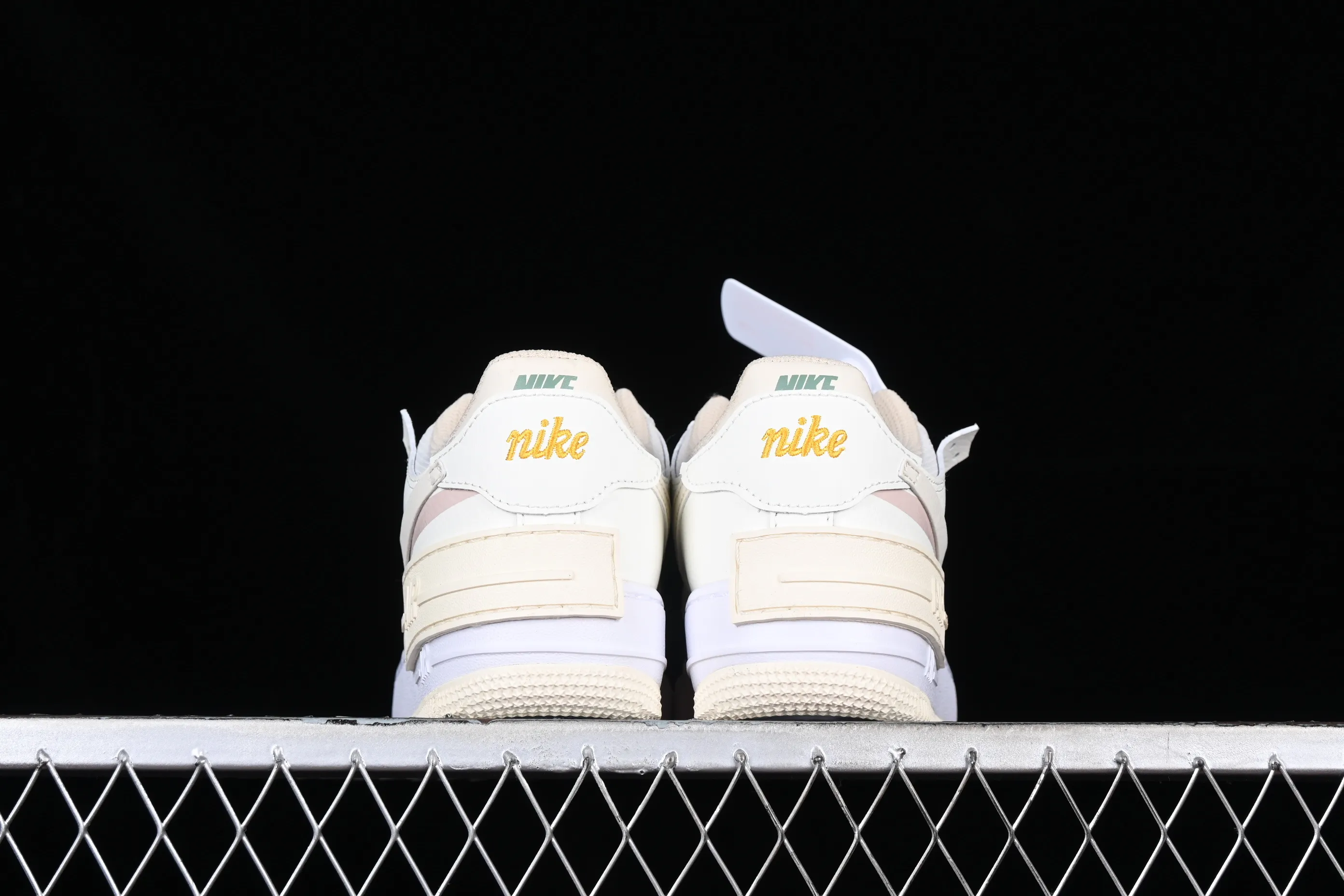 All Categories Nk Air Force 1 Air Force Series Nk Air Force 1 Shadow Air Force Lightweight Increase Nk Air Force 1 Shadow Air Force One Lightweight Increase Low-top Versatile Sneakers FQ6871-111